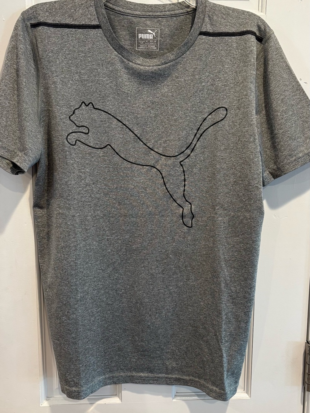 Men’s Puma Grey Short-Sleeve Tee. Size Small